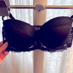 Black bra, 34B, lightly padded, underwire, mesh back